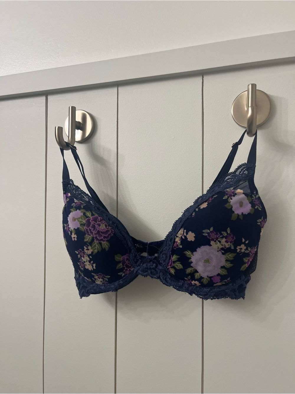 Natori Navy Floral Lace Underwire Bra with Purple Flowers